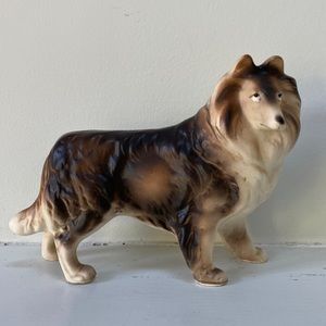 Vintage 1960s Porcelain ceramic collie dog figurine